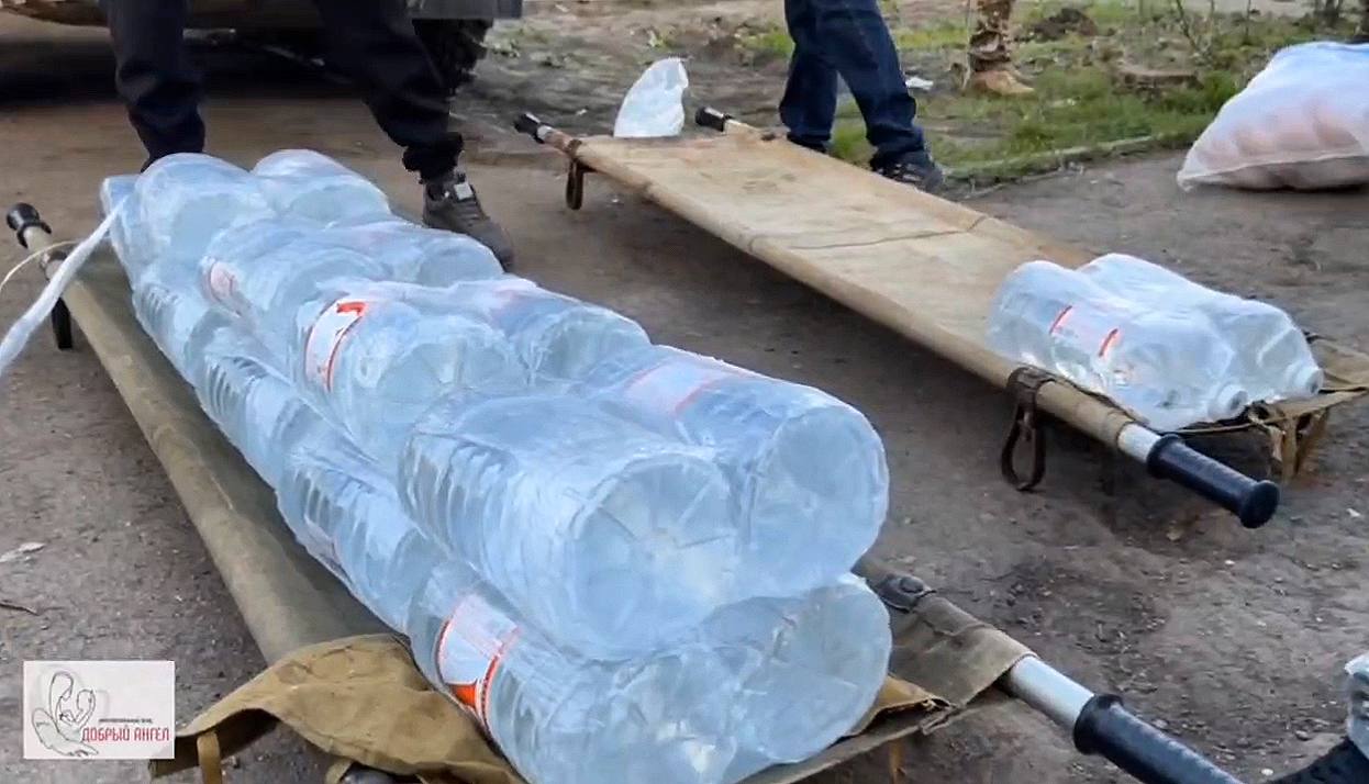 Фонд Добрый ангел организовал доставку воды на госпиталь 42 дивизии